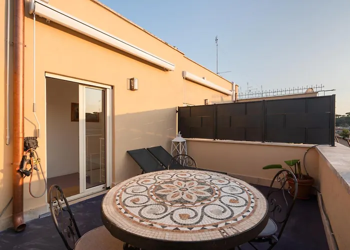 Leo's Terraces - Tholus Apartment